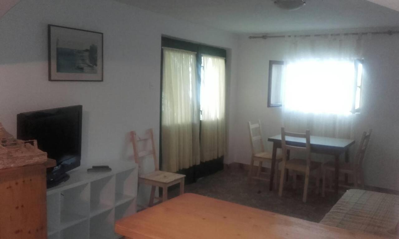 Apartments By The Sea Basina, Hvar - 542 Vrbanj Εξωτερικό φωτογραφία